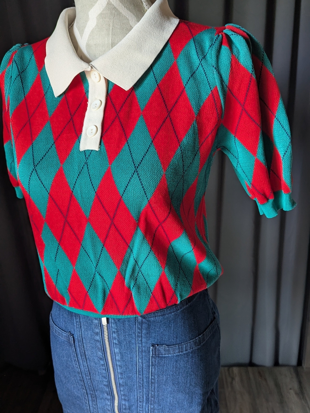 SHEIN - Retro Argyle Polo Sweater - Red & Teal